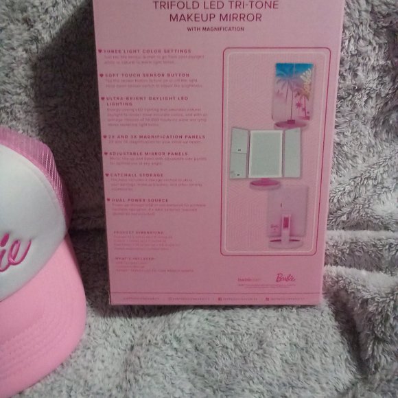 Barbie 🌴  Trifold LED Tri-Tone Makeup Mirror with Magnifiction NWT - Picture 10 of 13